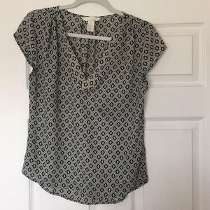 Short sleeve blouse